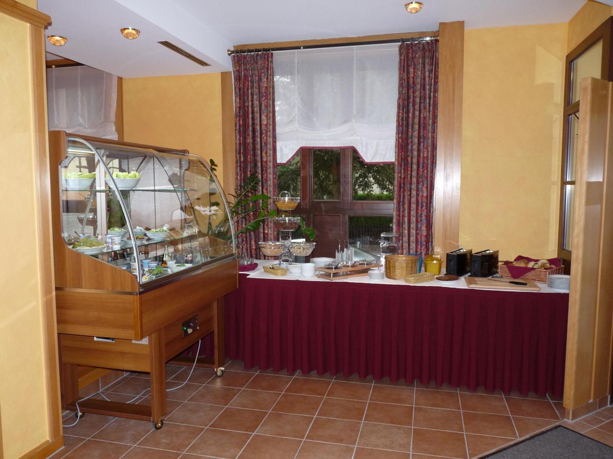Hotel Garni "Zum Eichwerder" Templin Εξωτερικό φωτογραφία
