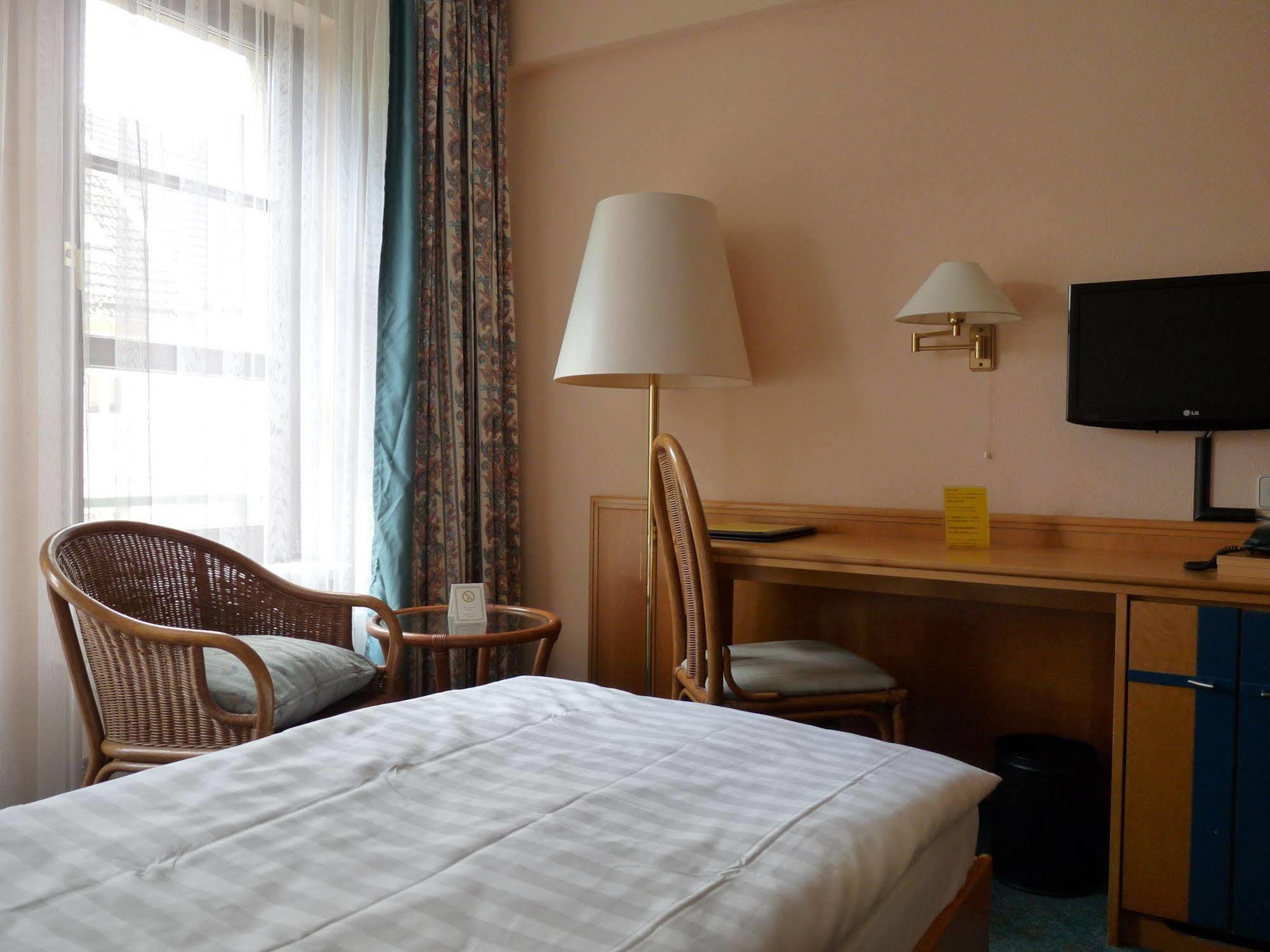 Hotel Garni "Zum Eichwerder" Templin Εξωτερικό φωτογραφία