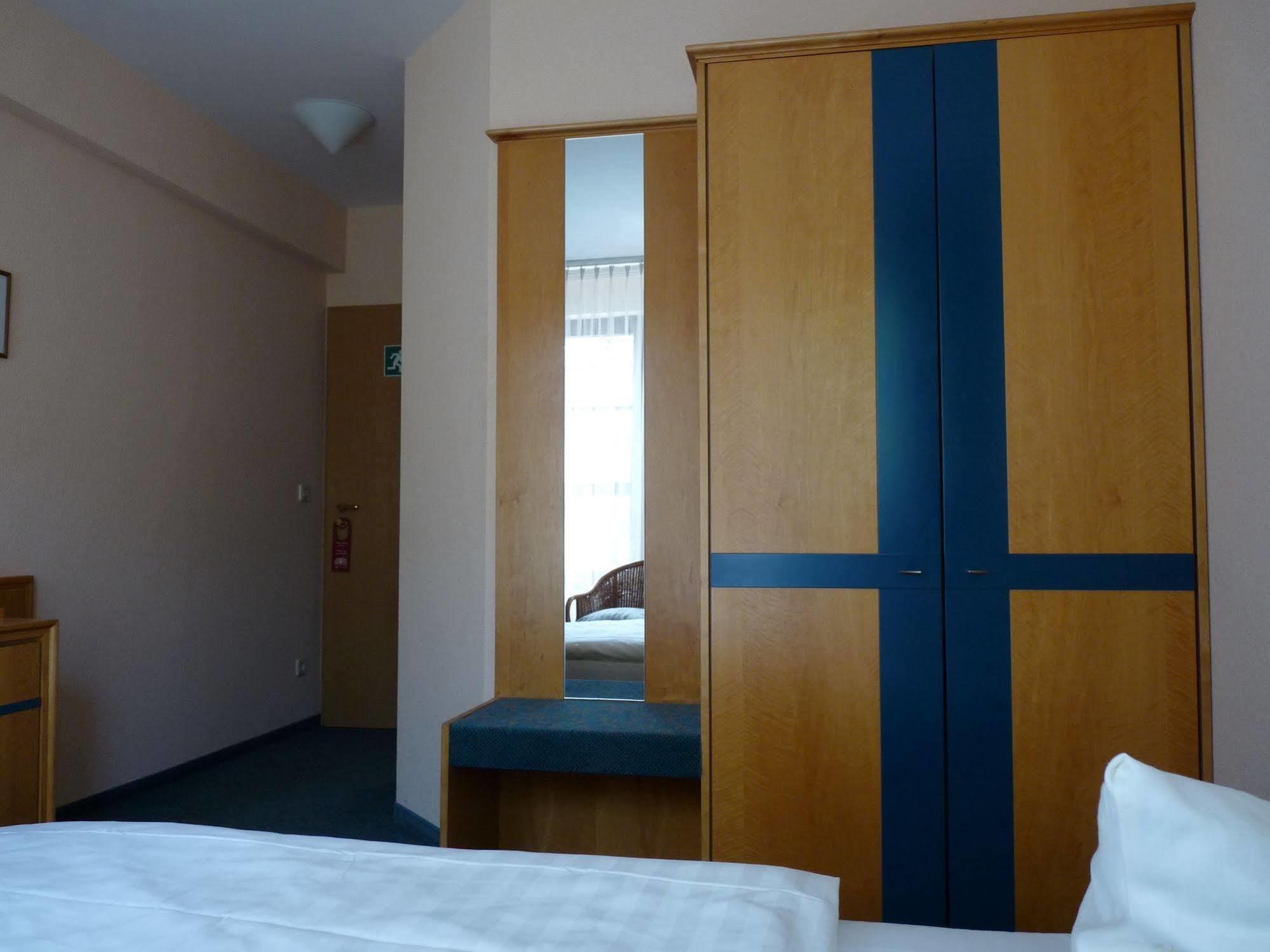 Hotel Garni "Zum Eichwerder" Templin Εξωτερικό φωτογραφία